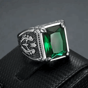 Green Stone Ring